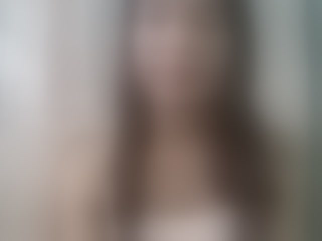 Live sex webcam photo for Nina-001 #293678561