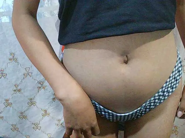 Live sex webcam photo for Nina-001 #293769682