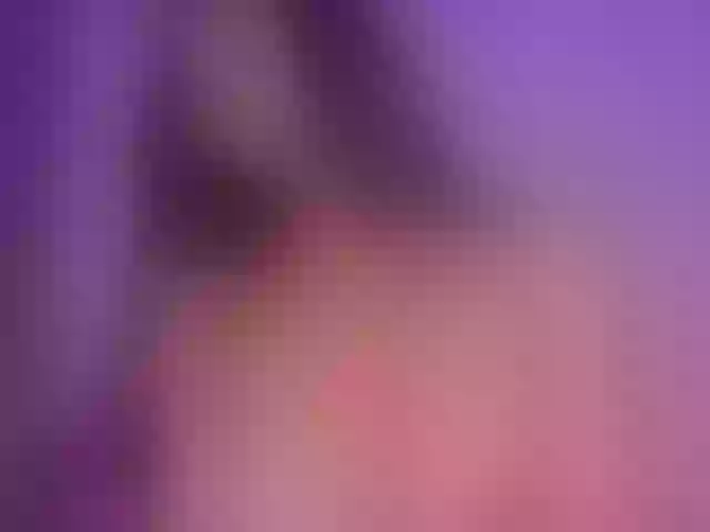 Live sex webcam photo for NinaBelluschi #274327755
