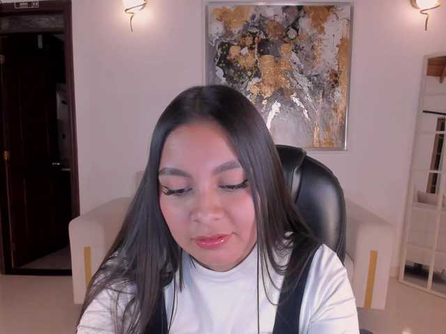 Live sex webcam photo for NinaBlum #291964219