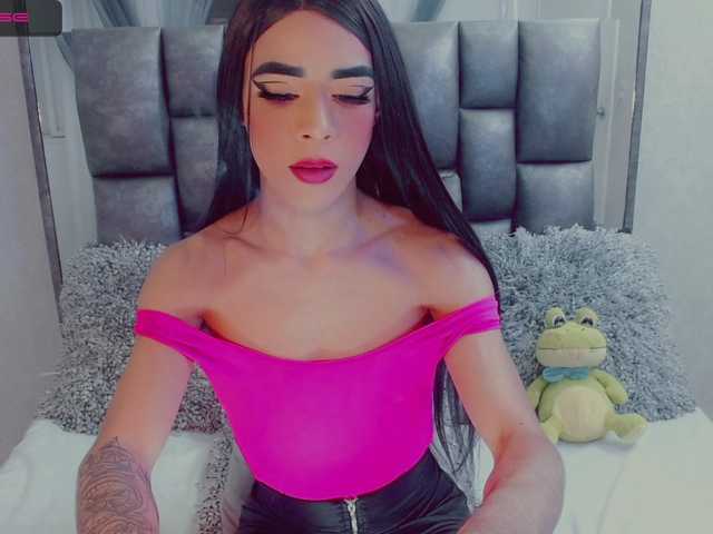 Live sex webcam photo for NinaCampbellx #273330261