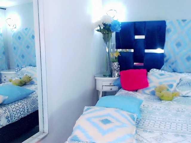 Live sex webcam photo for NinaCampbellx #275828853