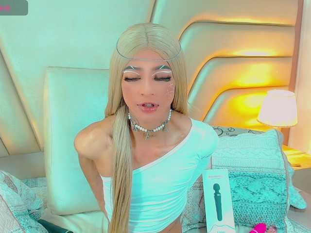 Live sex webcam photo for NinaCampbellx #291354508