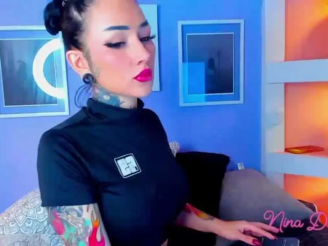 Live sex webcam photo for NinaDanger #276335775