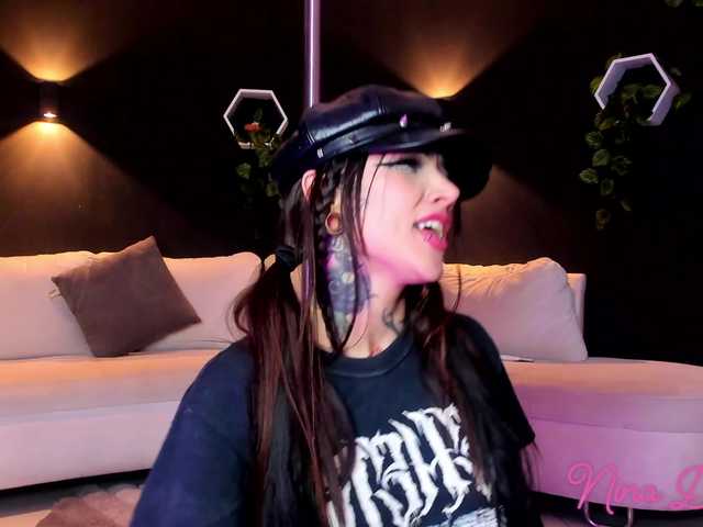 Live sex webcam photo for NinaDanger #290794368