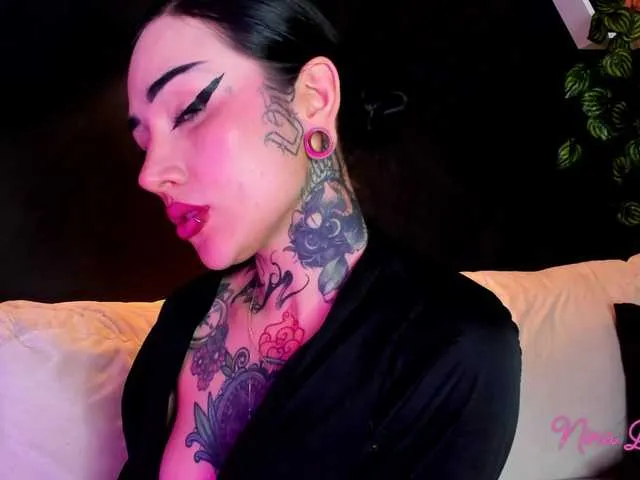 Live sex webcam photo for NinaDanger #291645343