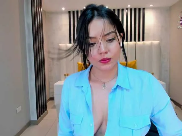 Live sex webcam photo for NinaMichelle #276632767