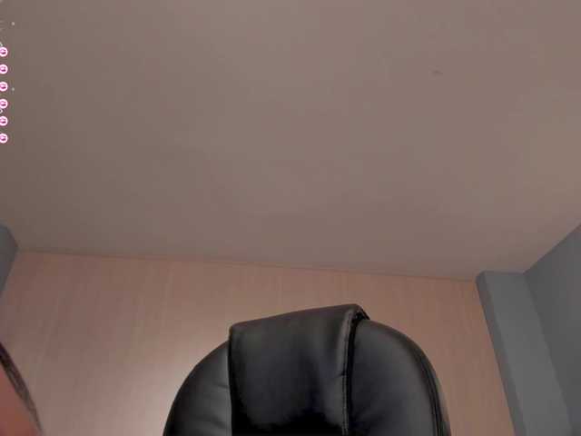 Live sex webcam photo for NinaMichelle #277795814