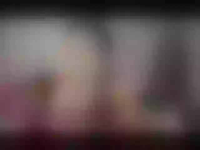 Live sex webcam photo for NinaRay #271872504
