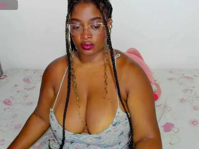 Live sex webcam photo for NinaaGrey #291976785