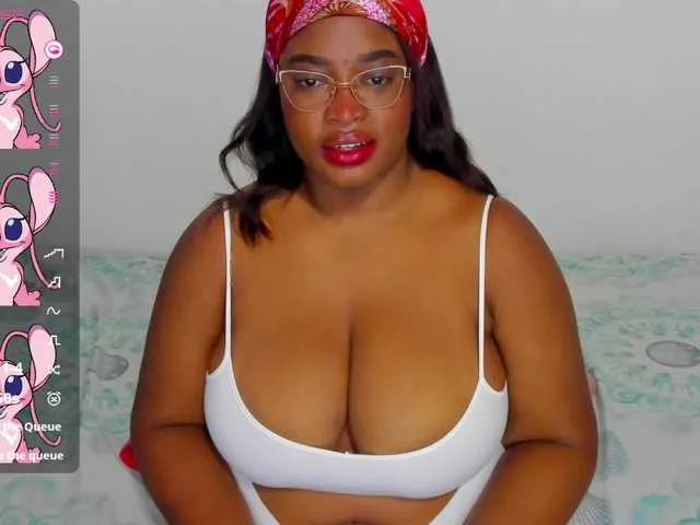 Live sex webcam photo for NinaaGrey #292996655
