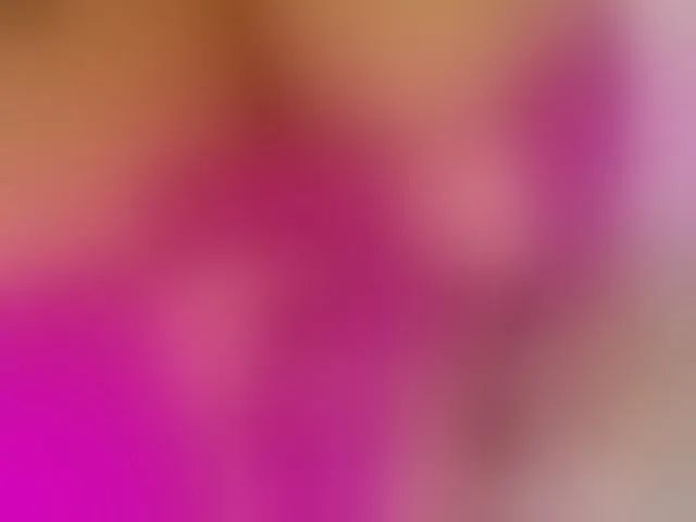 Live sex webcam photo for NinaaGrey #293104224