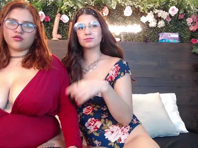 Live sex webcam photo for NinayKylie #274594686
