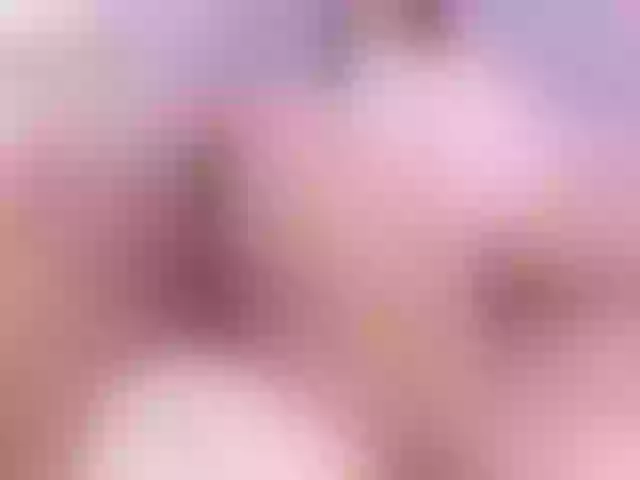 Live sex webcam photo for NinayKylie #275505074