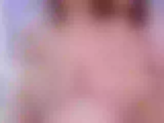 Live sex webcam photo for NinayKylie #276323830