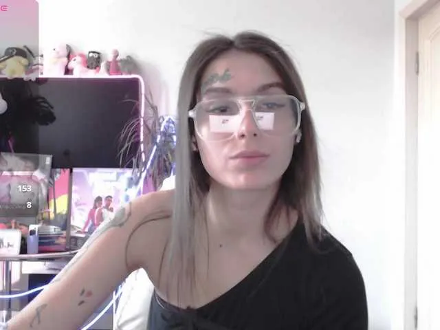 Live sex webcam photo for NinjaGo #290958859