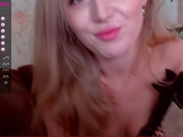 Live sex webcam photo for Ninochka #290971209