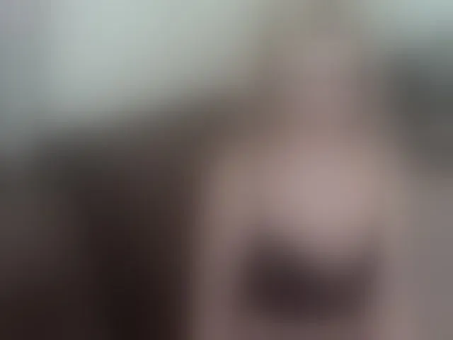 Live sex webcam photo for Ninochka #293282284