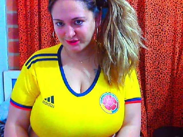 Live sex webcam photo for Ninphoanal #272874037