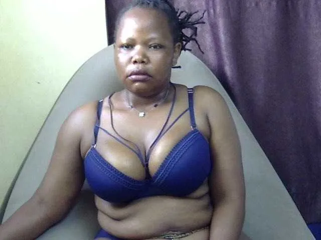 Live sex webcam photo for Nipplebeb #290928951