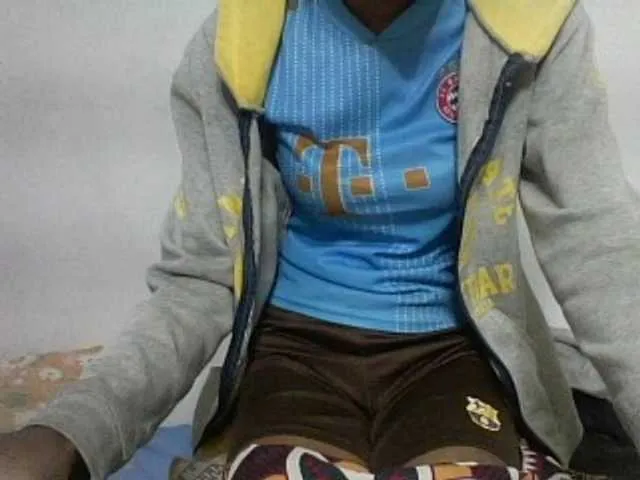 Live sex webcam photo for Nirinah1 #275506174