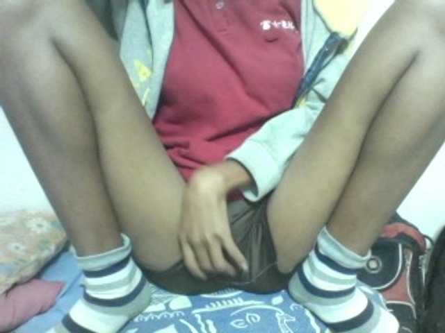 Live sex webcam photo for Nirinah1 #275526778