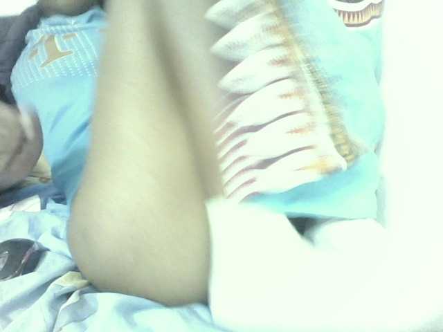 Live sex webcam photo for Nirinah1 #275599255