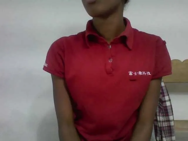 Live sex webcam photo for Nirinah1 #275688665