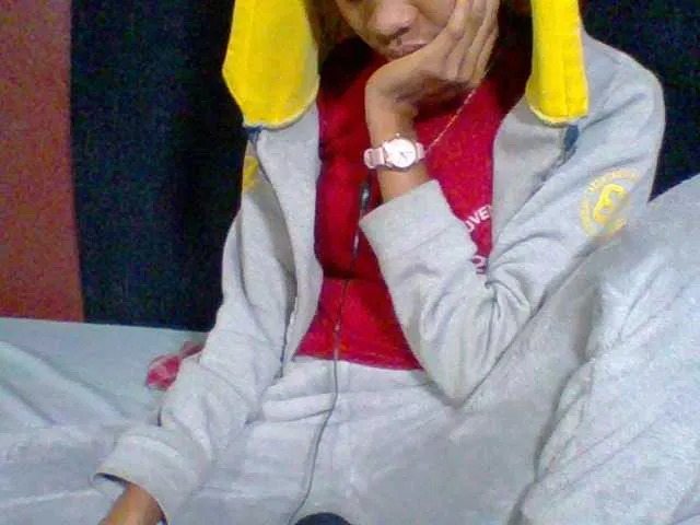 Live sex webcam photo for Nirinah1 #276170825