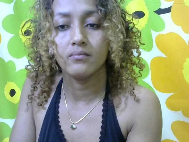 Live sex webcam photo for Nirinnah #276177001