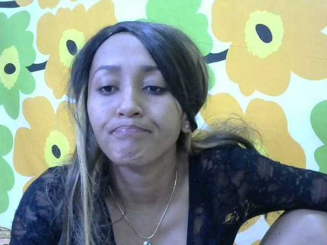 Live sex webcam photo for Nirinnah #276278299