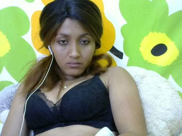 Live sex webcam photo for Nirinnah #276304110