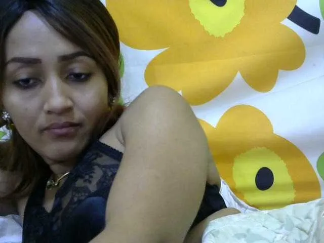 Live sex webcam photo for Nirinnah #276370146