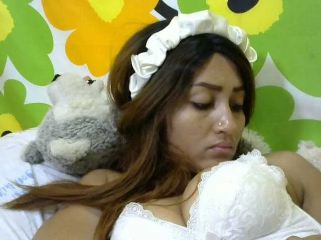 Live sex webcam photo for Nirinnah #276417122