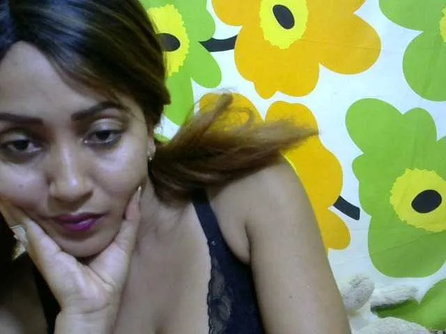 Live sex webcam photo for Nirinnah #276522126