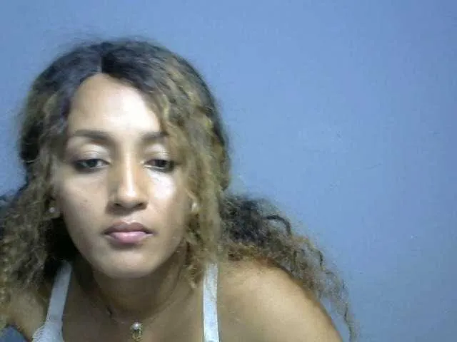 Live sex webcam photo for Nirinnah #277216616