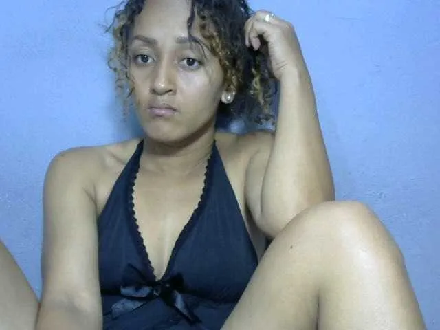 Live sex webcam photo for Nirinnah #277317804