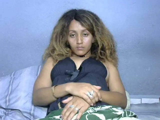 Live sex webcam photo for Nirinnah #277449487