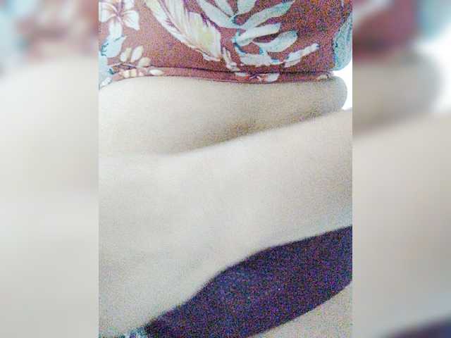 Live sex webcam photo for Nitu2005 #277966625