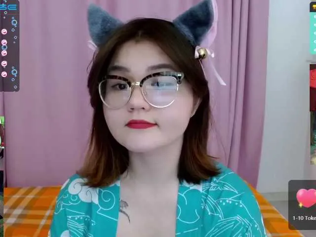 Live sex webcam photo for NiyaDo #272971507