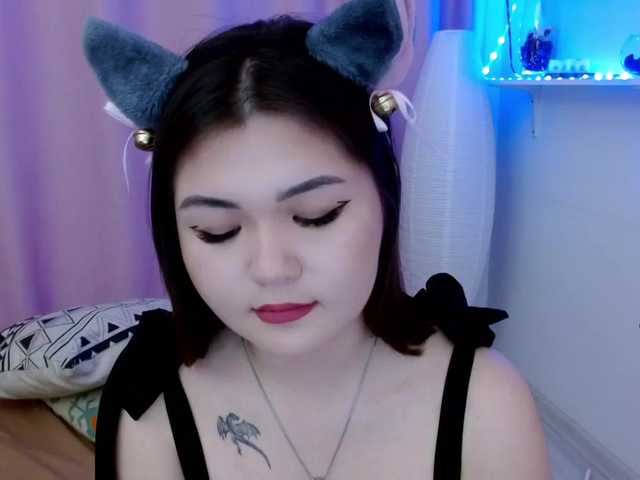 Live sex webcam photo for NiyaDo #273109303