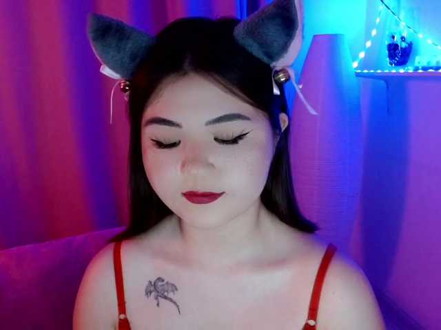 Live sex webcam photo for NiyaDo #273361469