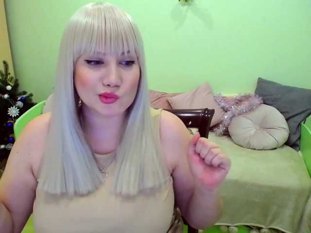 Live sex webcam photo for NoDoubte #272132925