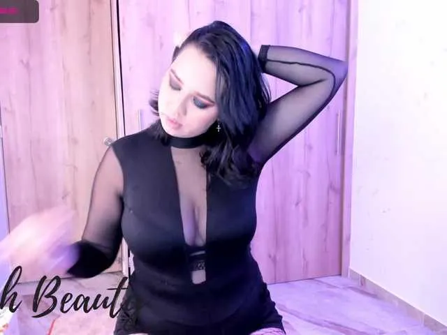 Live sex webcam photo for Noah-Beauty #272274640