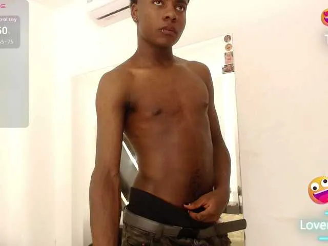Live sex webcam photo for NoahJhonson69 #293222134