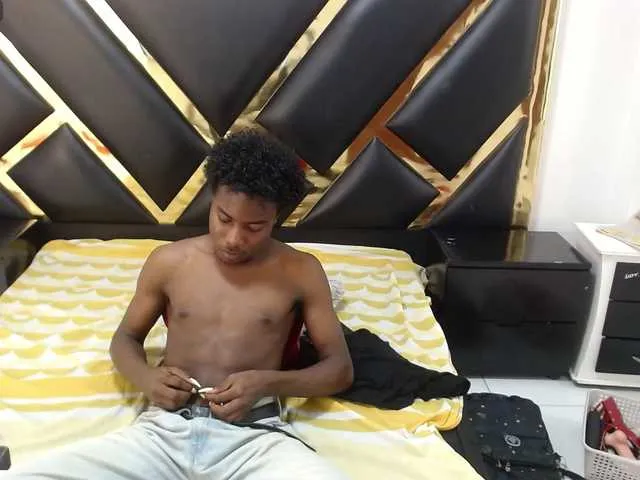 Live sex webcam photo for NoahJhonson69 #293855904
