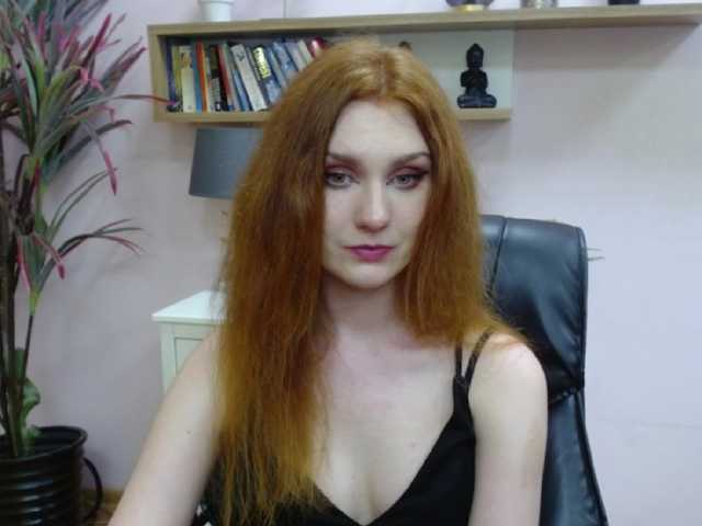 Live sex webcam photo for Noemi-Love #276044673