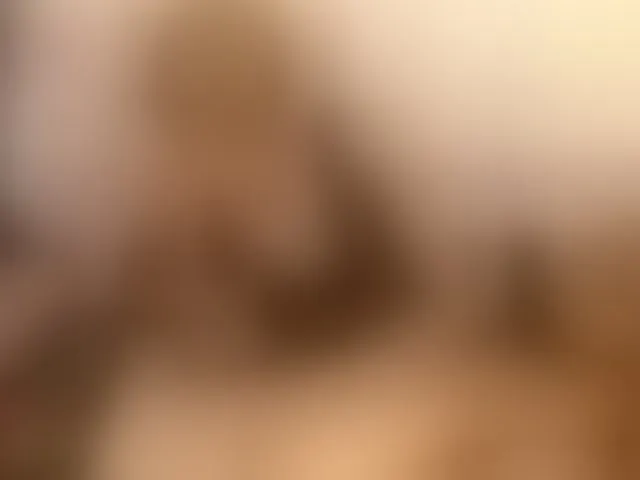 Live sex webcam photo for NoemyAndLian #272034536