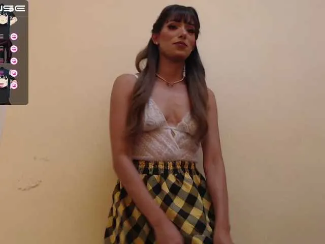 Live sex webcam photo for NoemyAndLian #274200140