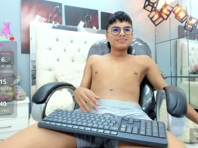Live sex webcam photo for Noha-scott #290879365